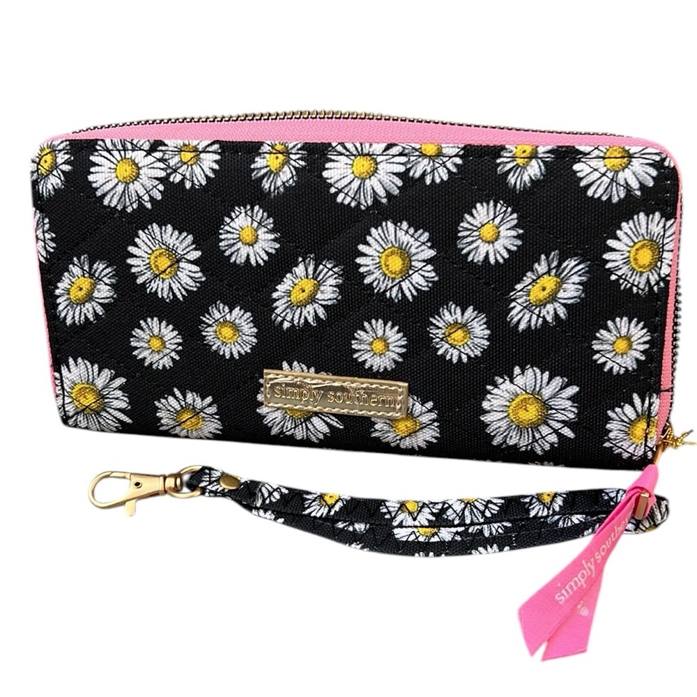 Simply Southern Quilted Daisy Black & Pink Phone Billfold Wallet NWT